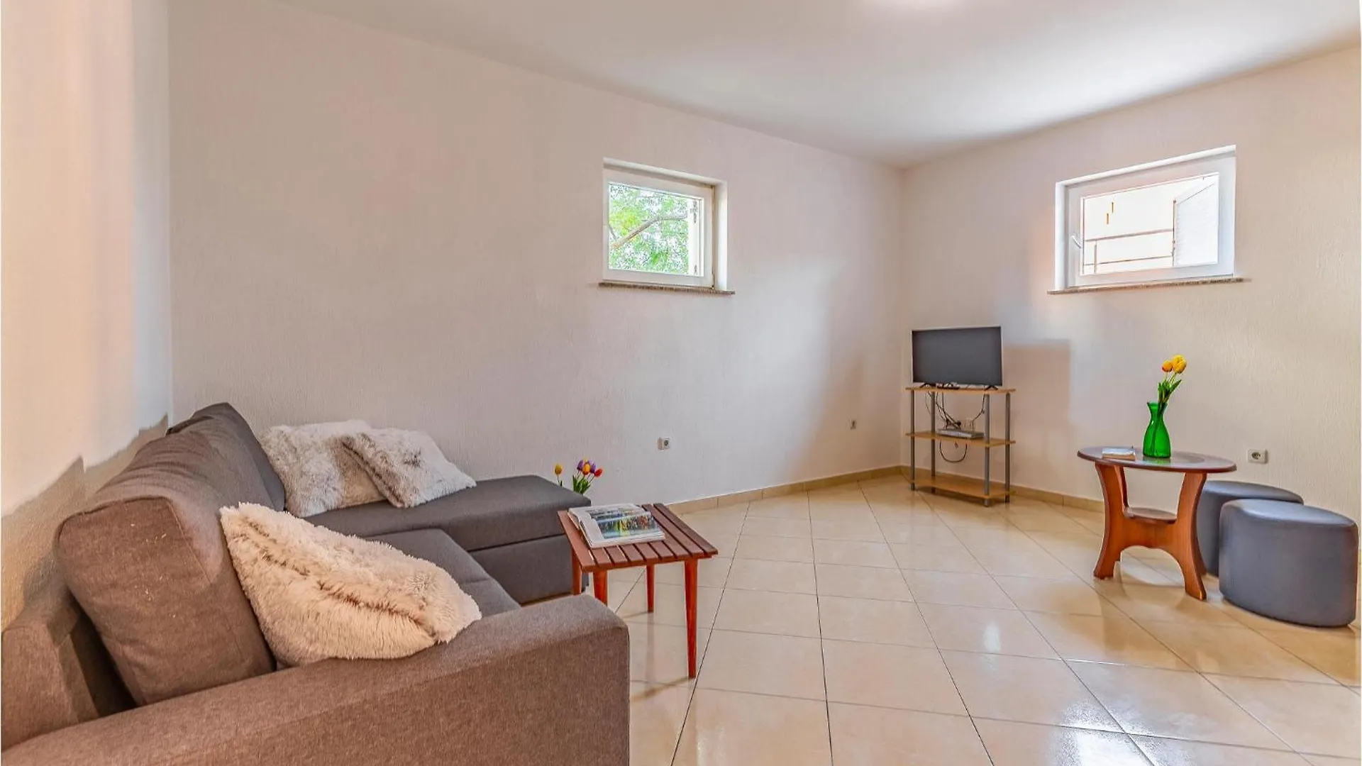 Cozy Apartment In Medulin With Wifi 0*,  Croatia